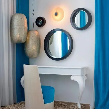 Exquisite Bulat 4 Bedrooms Beachfront